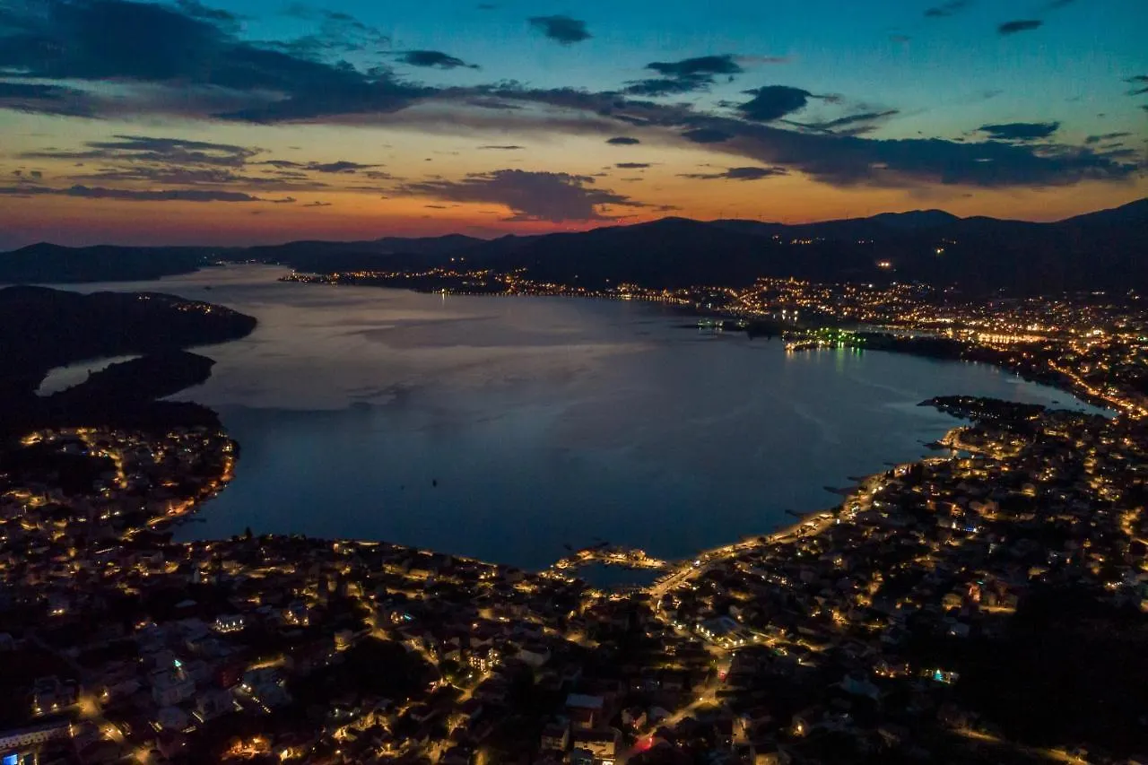 Apartment Island Resort Mihaela - Happy Rentals Trogir