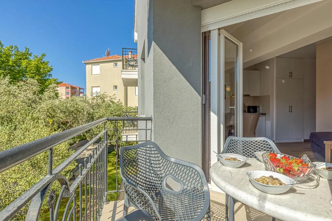 Island Resort Mihaela - Happy Rentals Trogir 0*,  Croatia