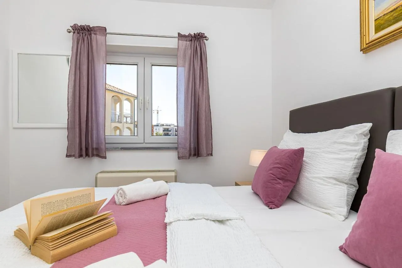 Island Resort Mihaela - Happy Rentals Trogir Croatia
